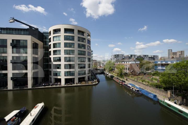 			2 Bedroom, 1 bath, 1 reception Apartment			 Ice wharf, New Wharf Road   , KINGS CROSS 